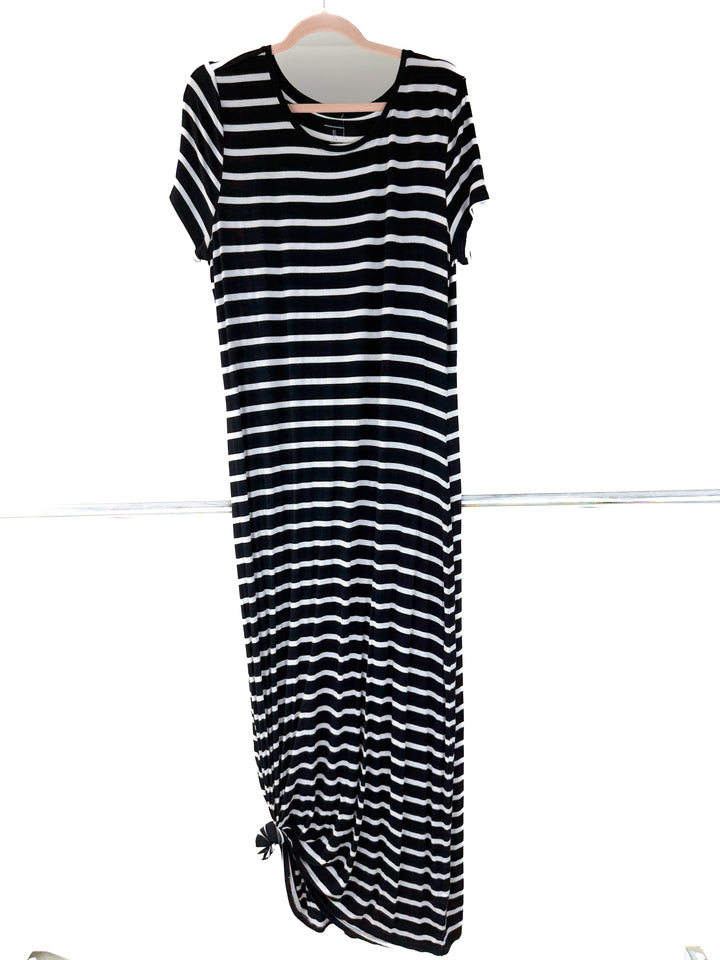 black/white striped maxi dress (L)