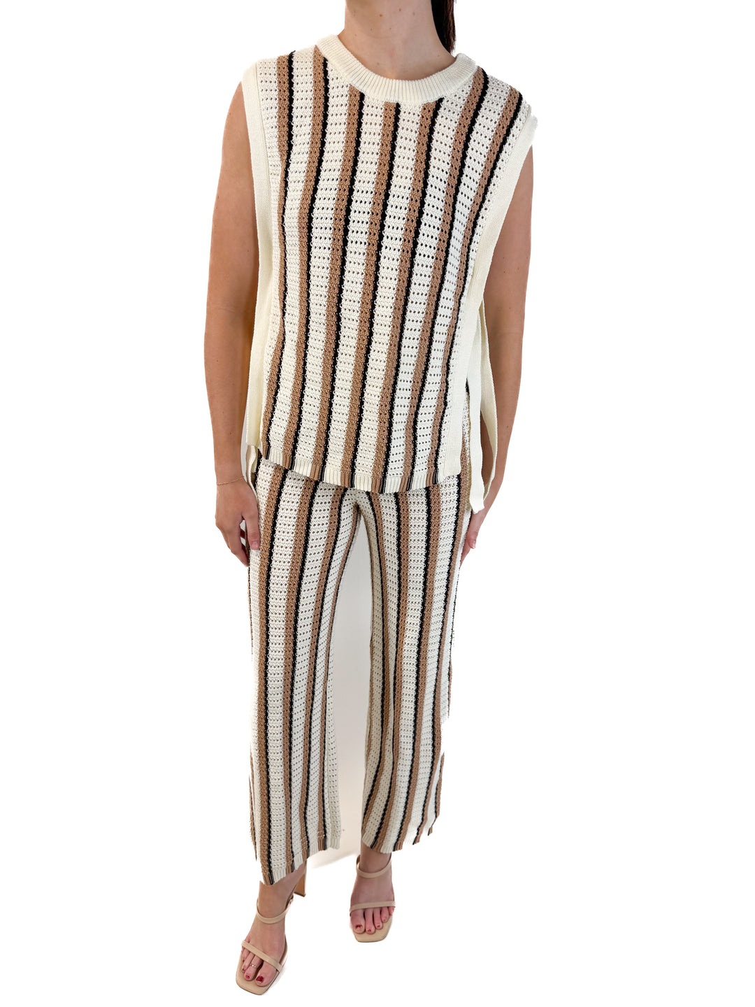 Vici neutral knit striped set NWT (retails for $118)
