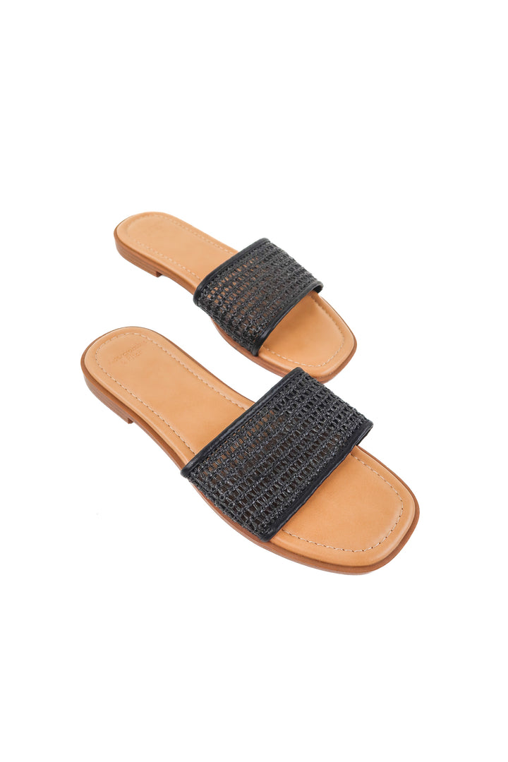 abercrombie & fitch black rattan slides (9)