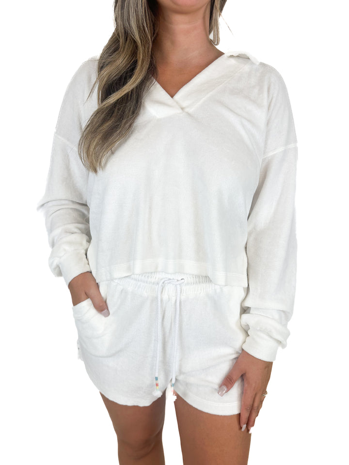 Travis Mathew White Terry Top And Shorts Set (L)