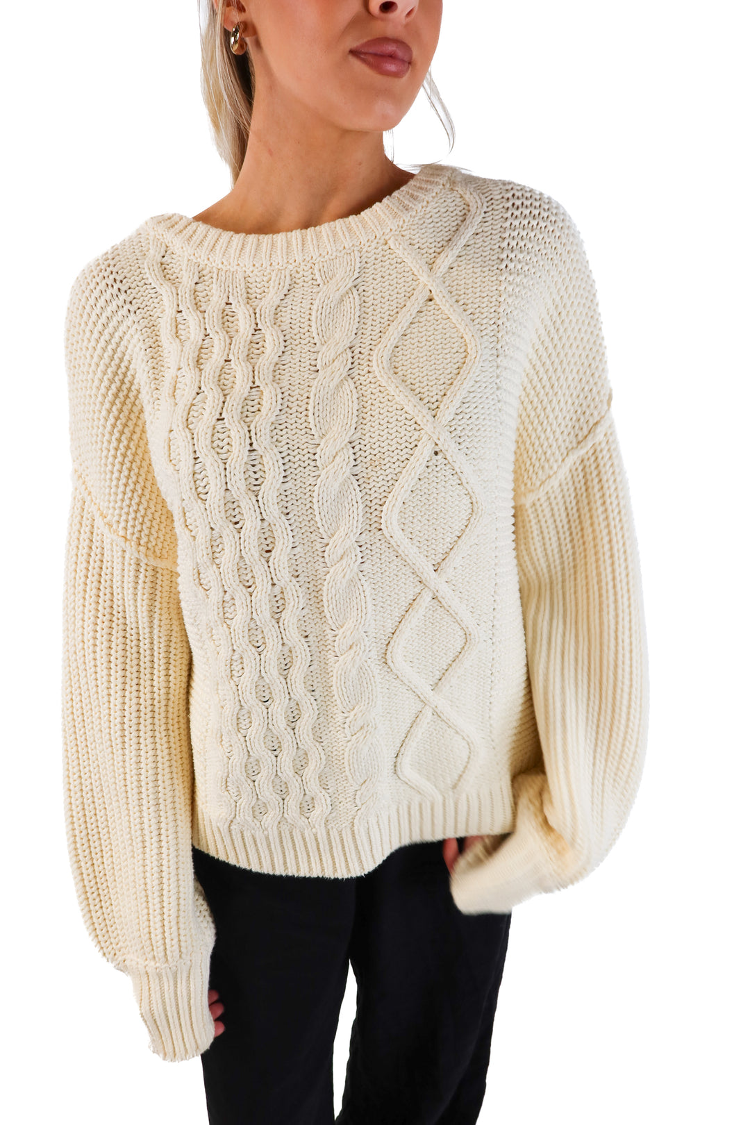 Free People Cream Cable Knit Sweater (M; retail $148)