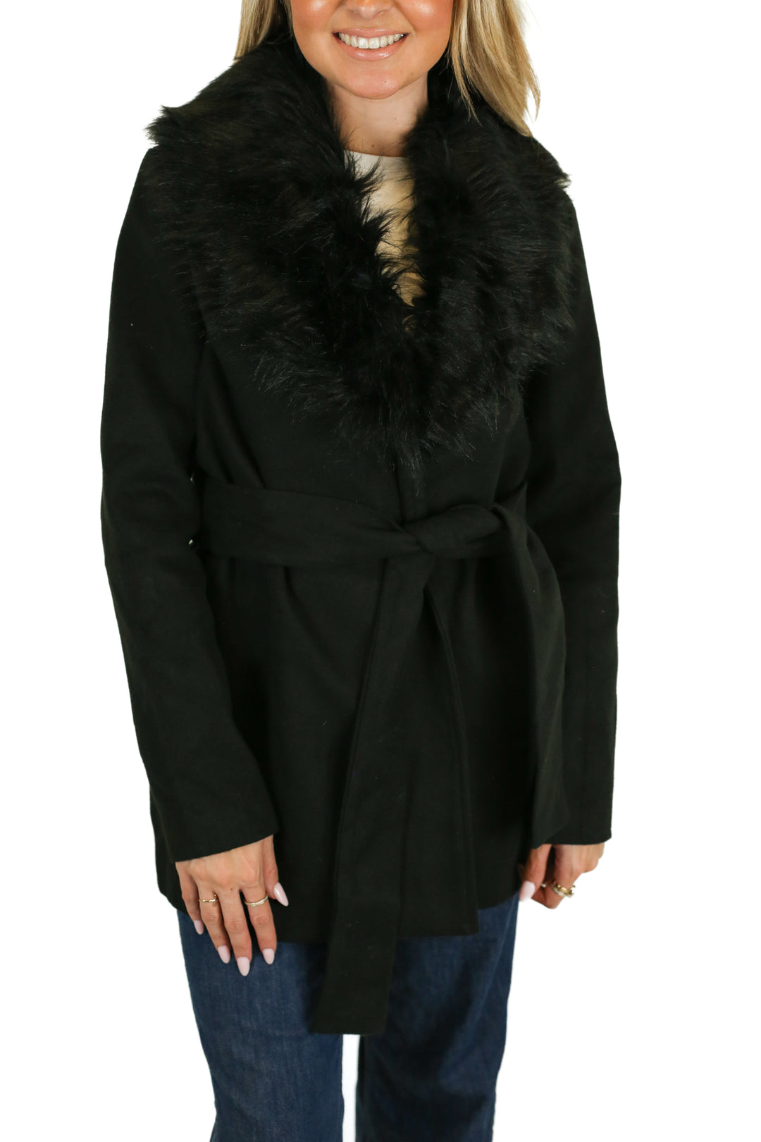 On Twelfth Black Coat With Faux Fur Trim (S)