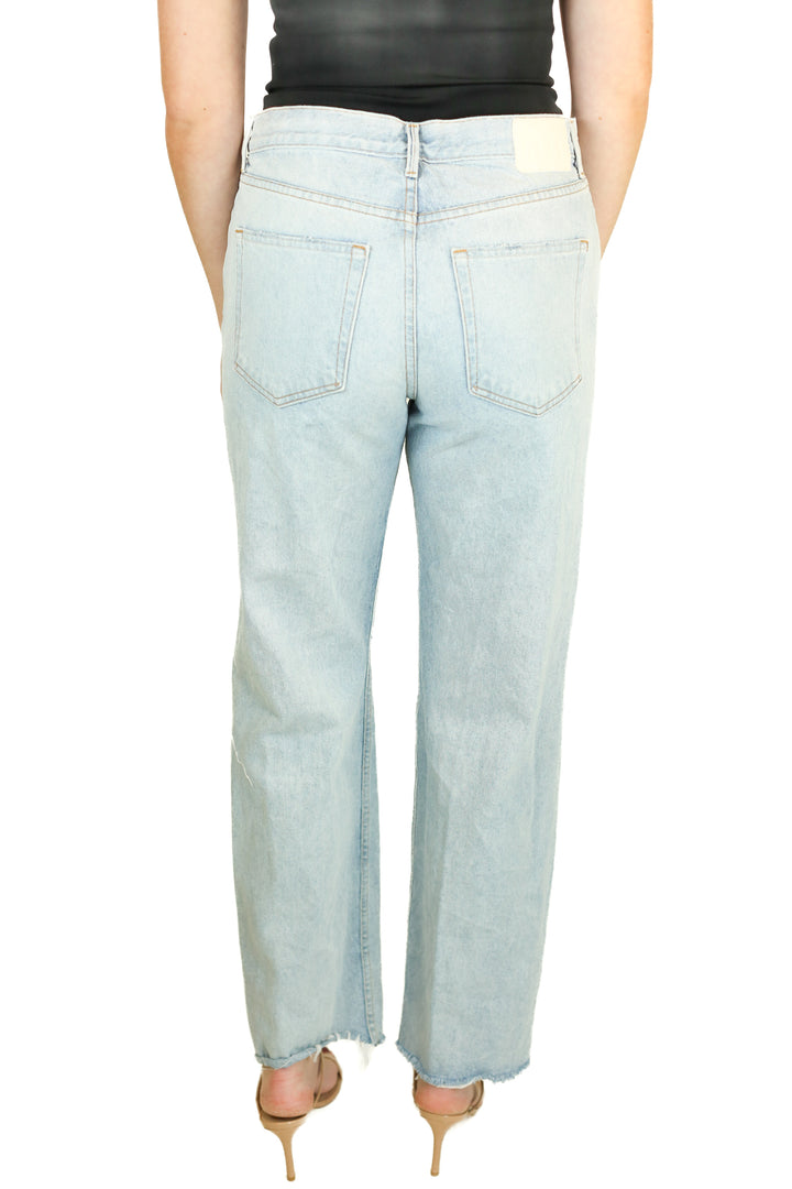 Grlfrnd Light Wash Low Rise Boyfriend Jeans (28)