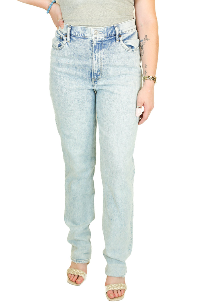 Abercrombie Straight High Rise Extra Long Length Jeans NWT (28/6XL; Retail $89))