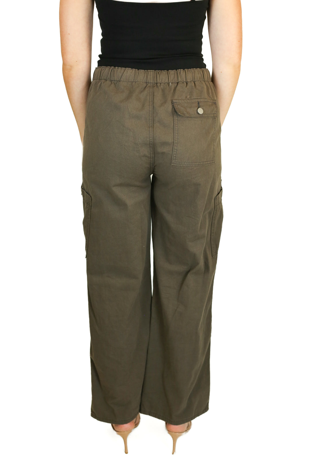 Cider Brown Wide Leg Cargo Pants NWT (L)