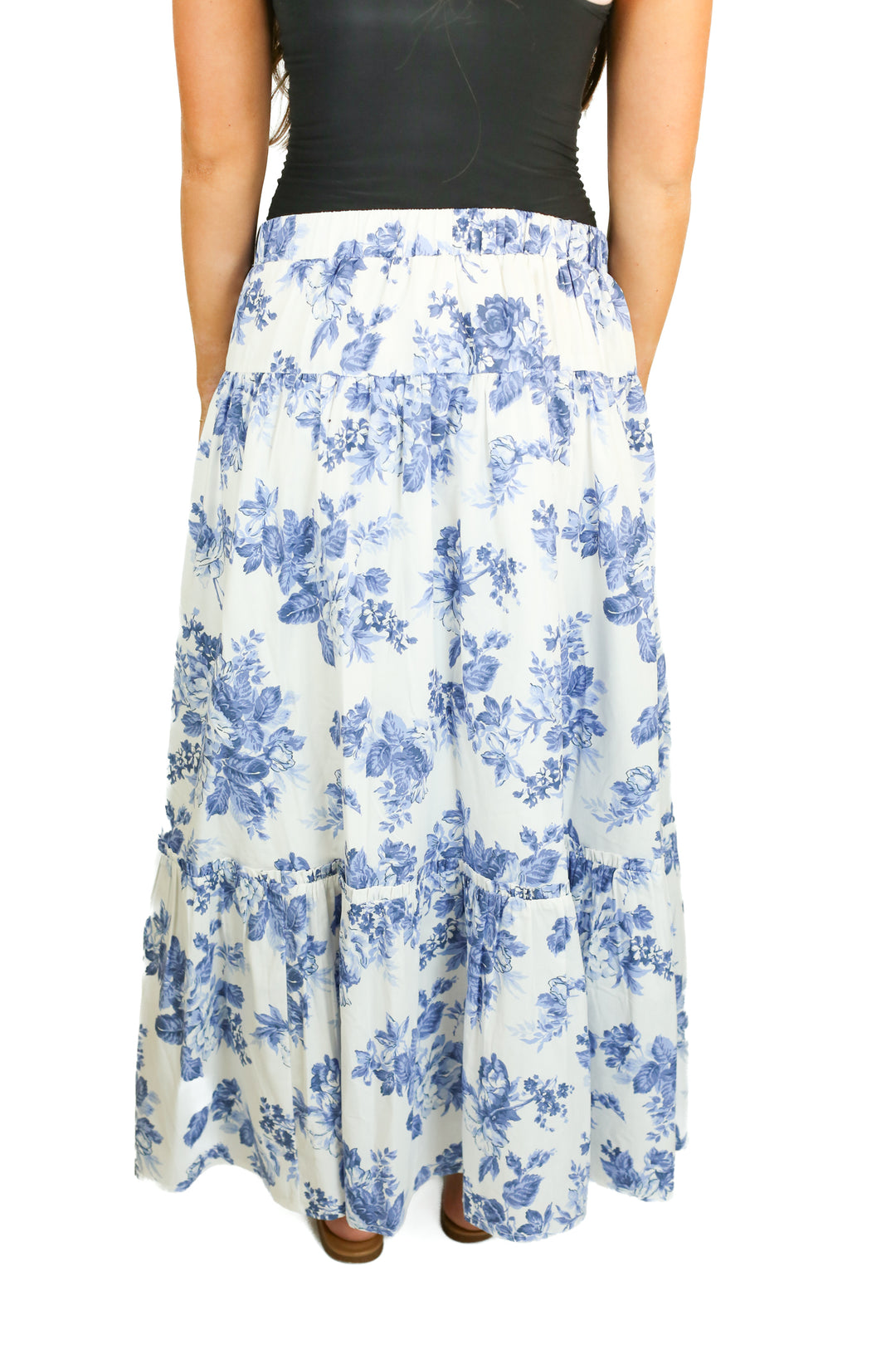 Abercrombie Blue & White Floral Tiered Maxi Skirt NWT (M; Retail $80)