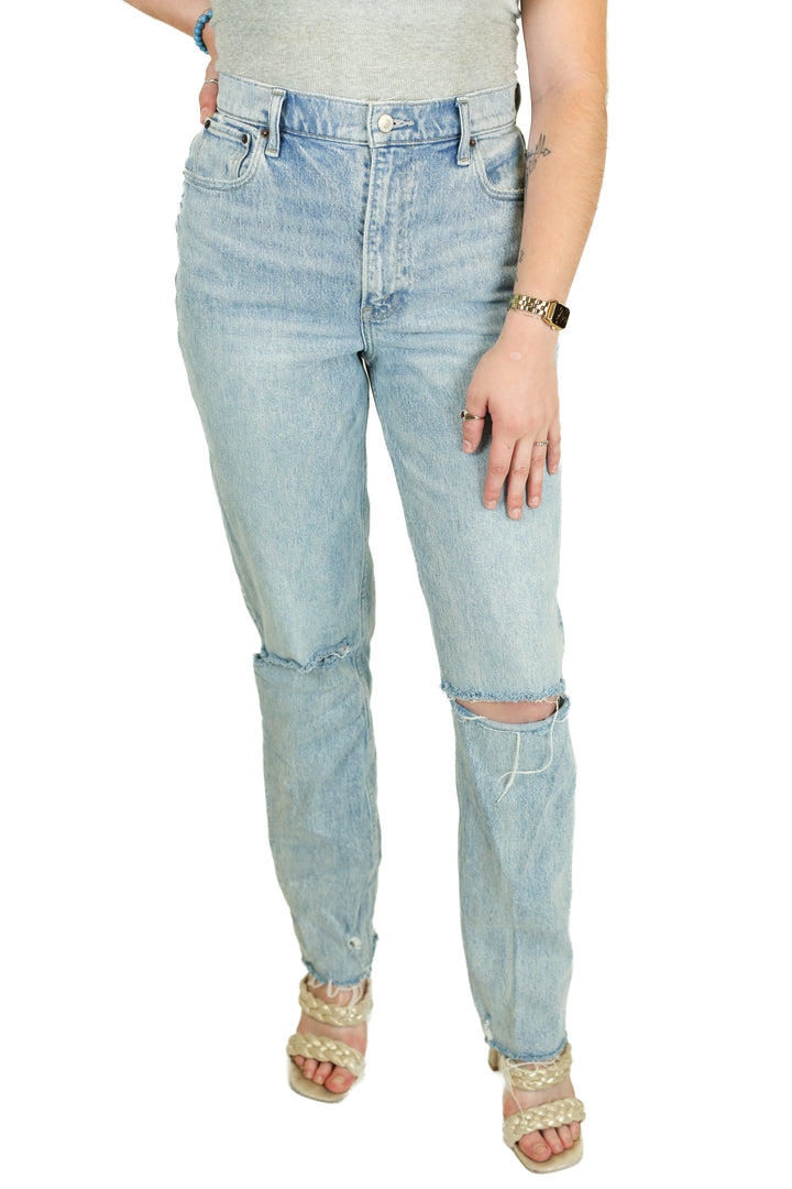 Abercrombie Curve Love Medium Wash Straight Jeans (28/6L)
