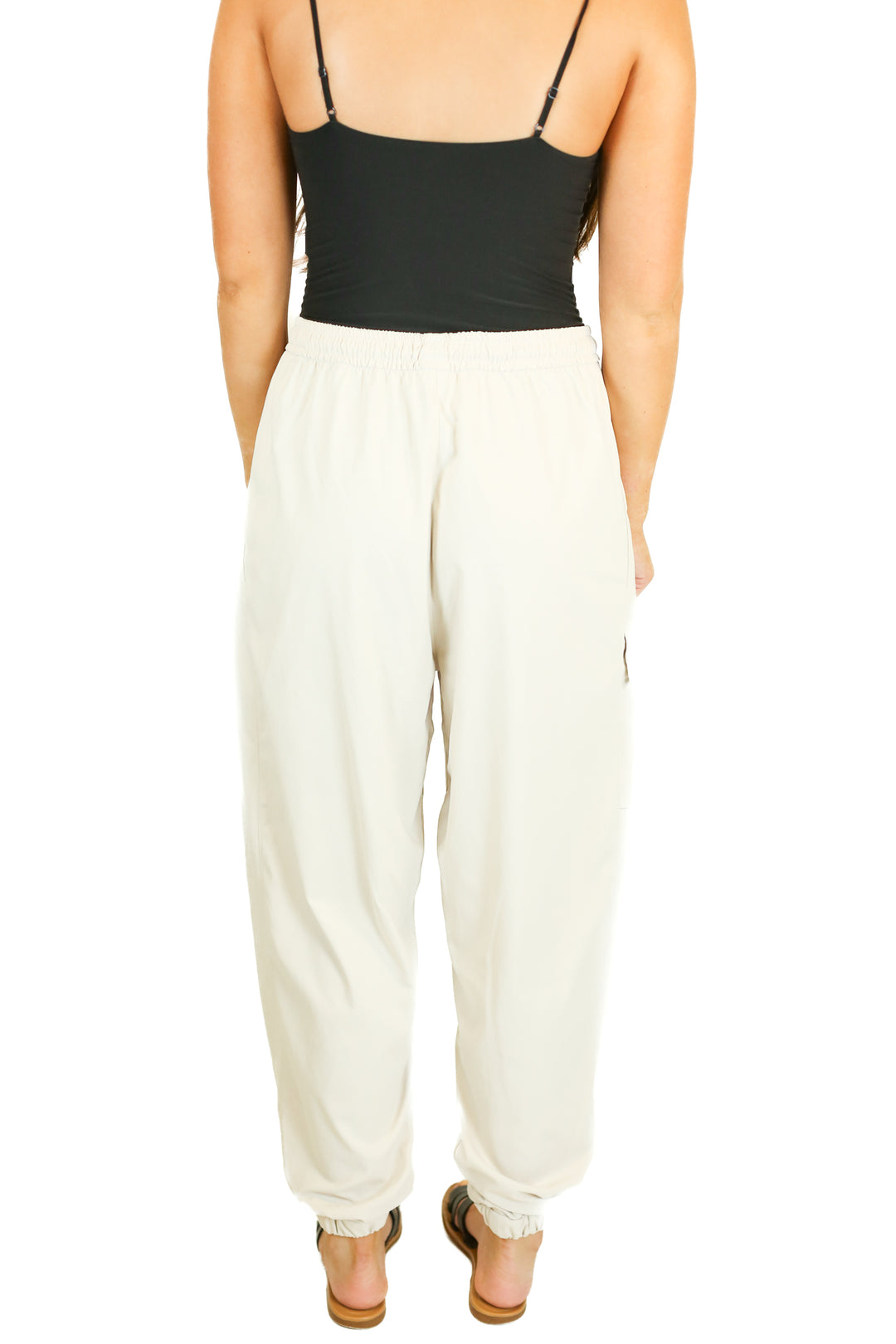 noli cargo style joggers in bone (M)