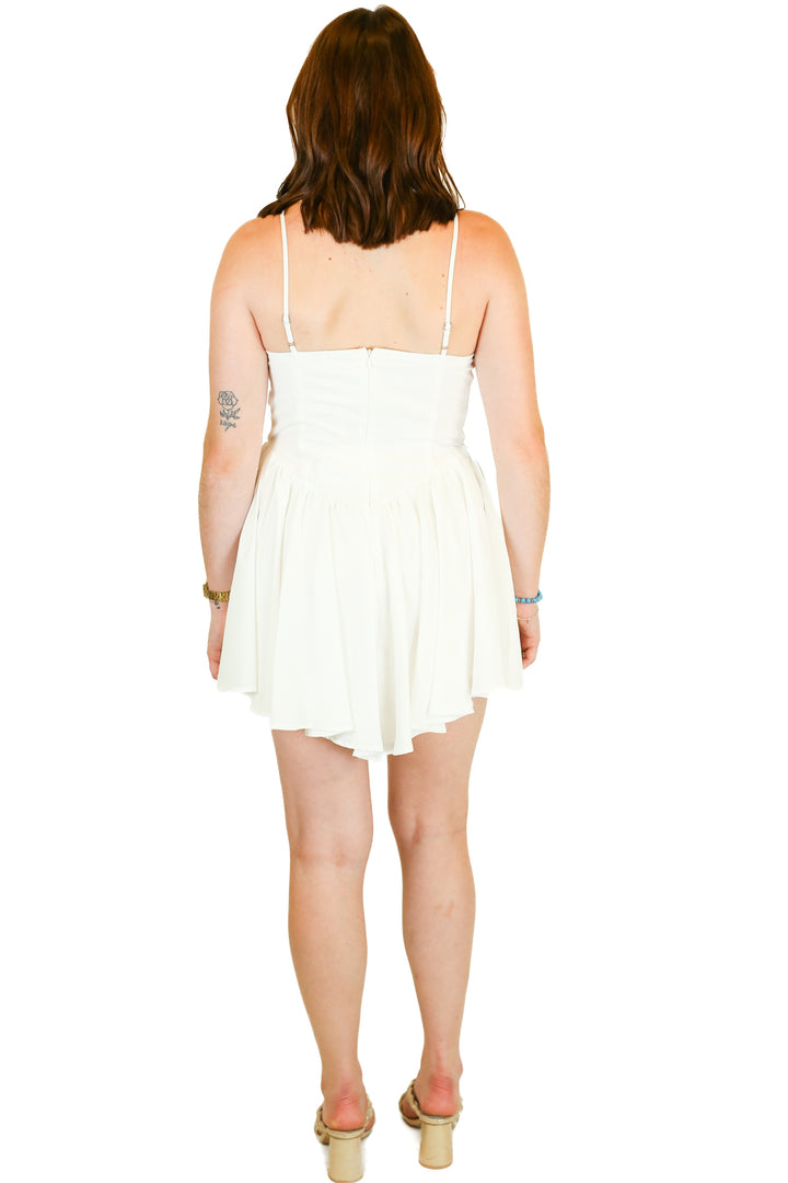 More To Come White Mini Dress NWT (M; Retail $84))