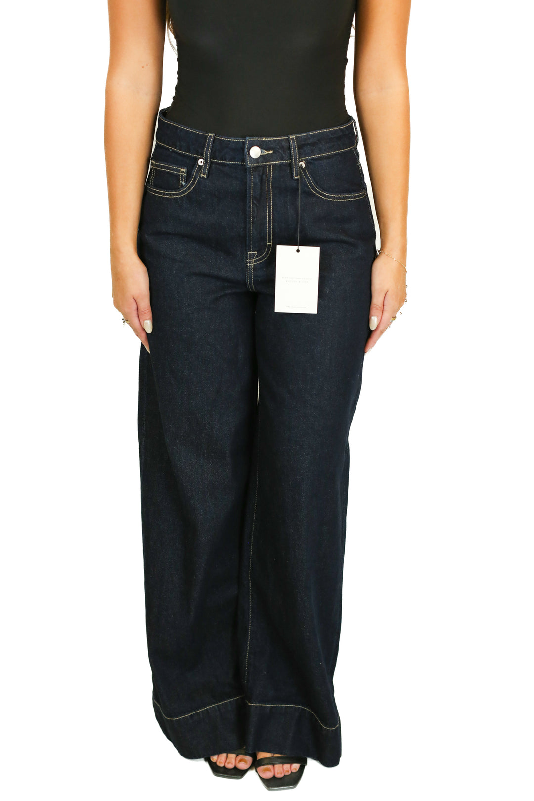 vici dark wash wide leg denim jeans (27) NWT