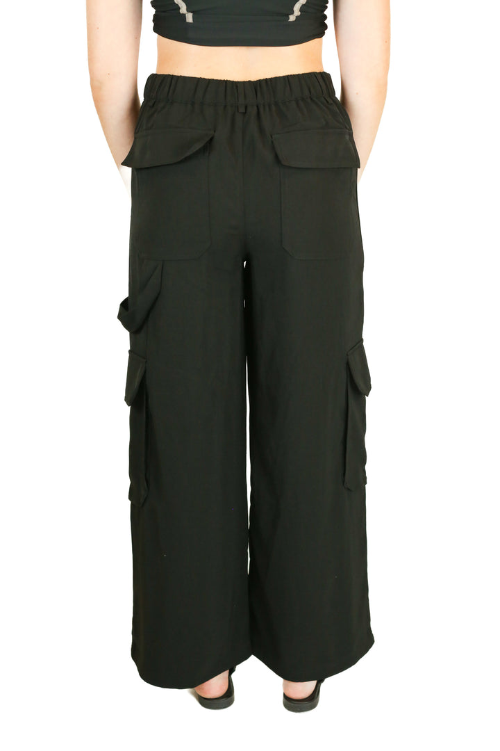 Aaron & Amber Black Cargo Pants (M)