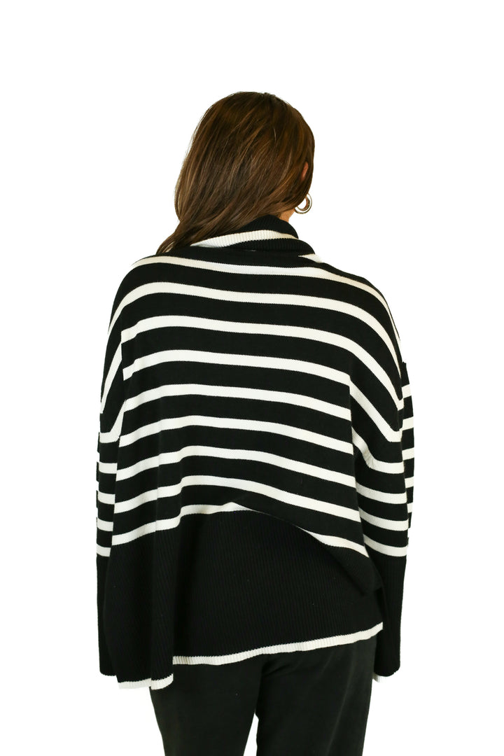 lillusory black and white long turtleneck sweater (L) NWT
