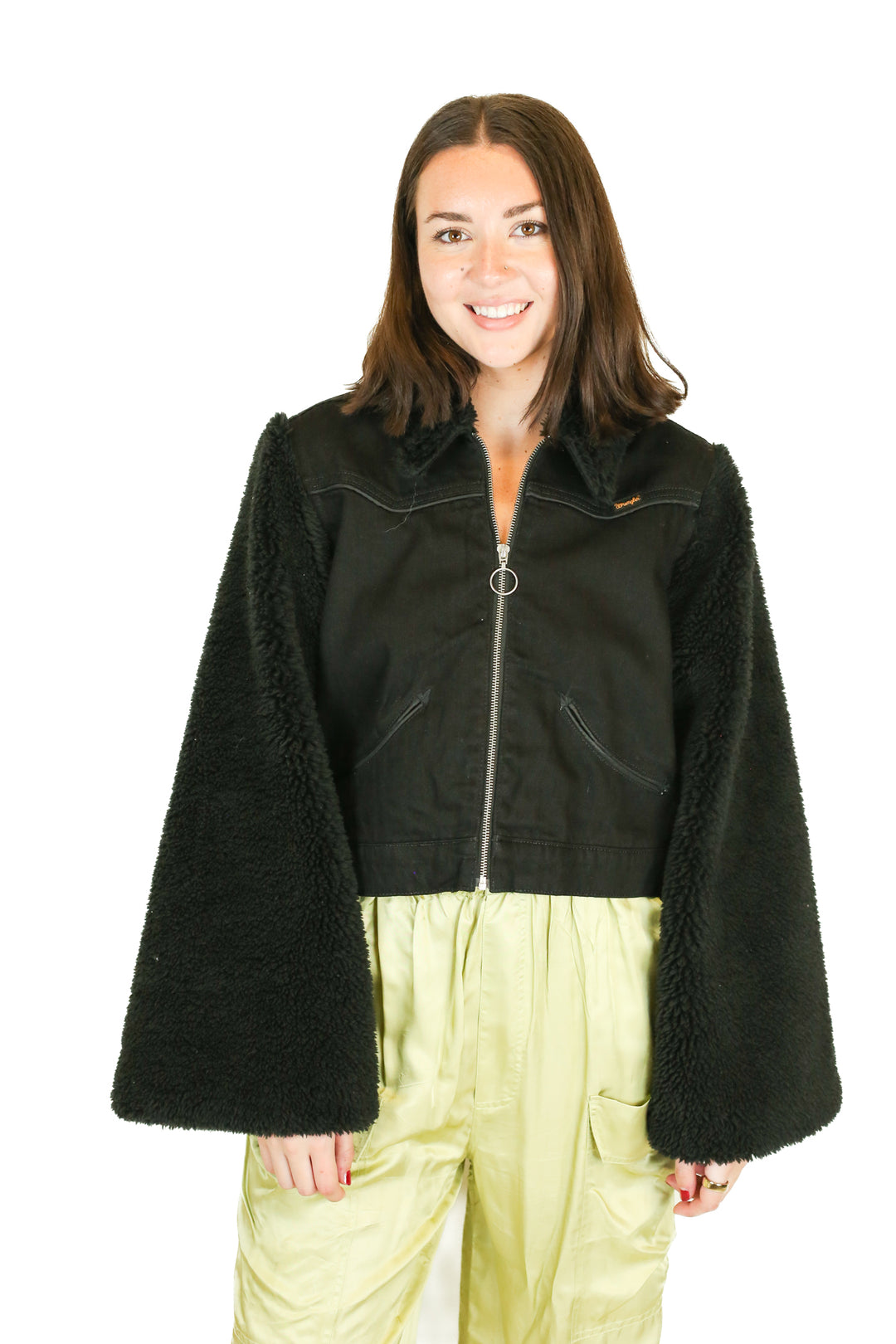 wrangler black furry zip up jacket NWT (m)