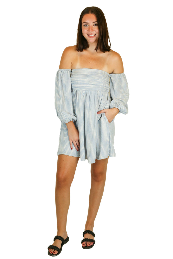 SOLD: abercrombie off the shoulder long sleeve striped linen mini dress (s; retail $100)