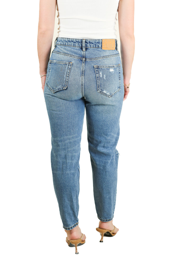 Zara dark wash distressed denim jeans (6)*