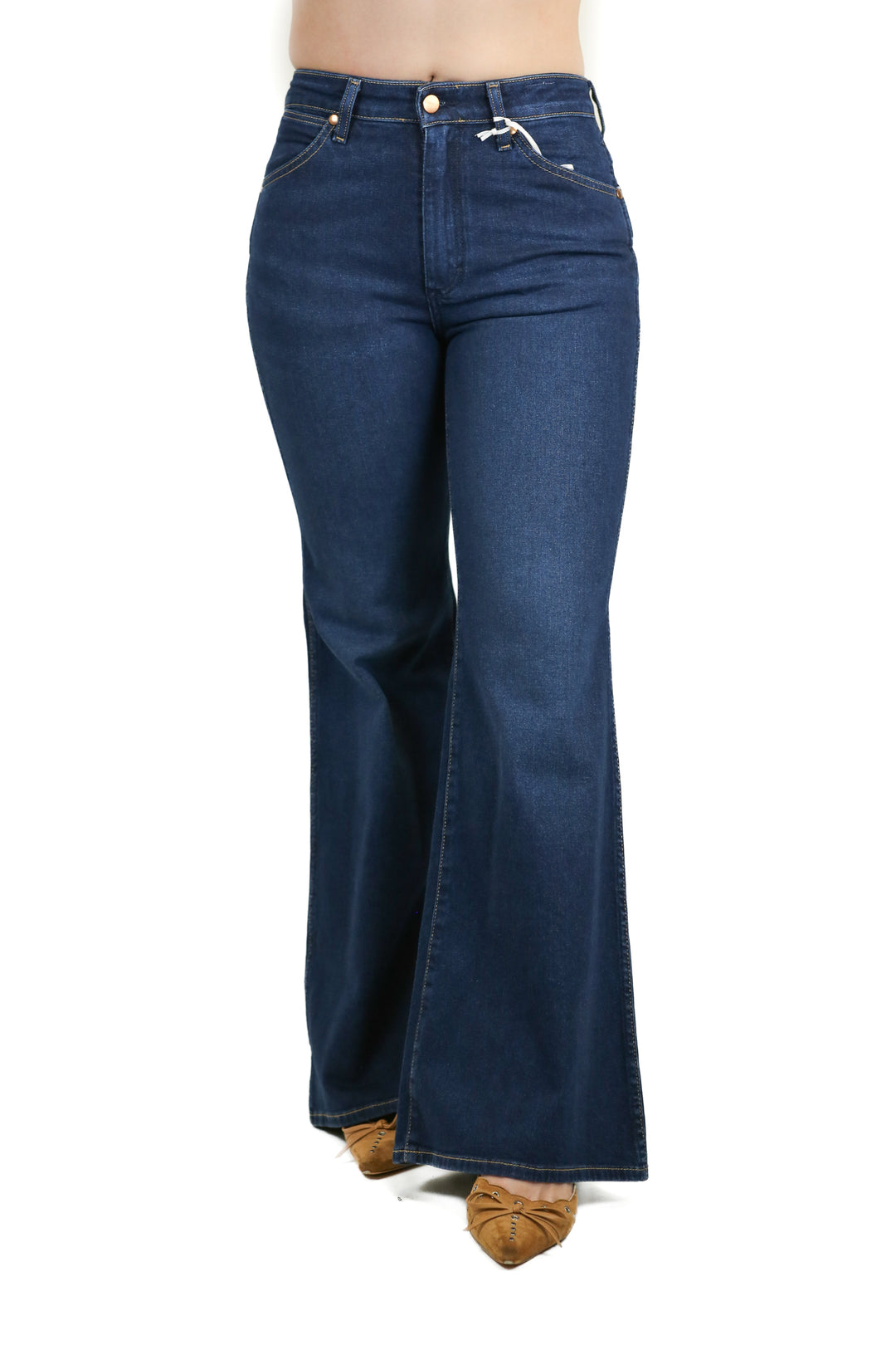 Wrangler Dark Wash Wanderer High Rise Flare Jeans NWT (26)