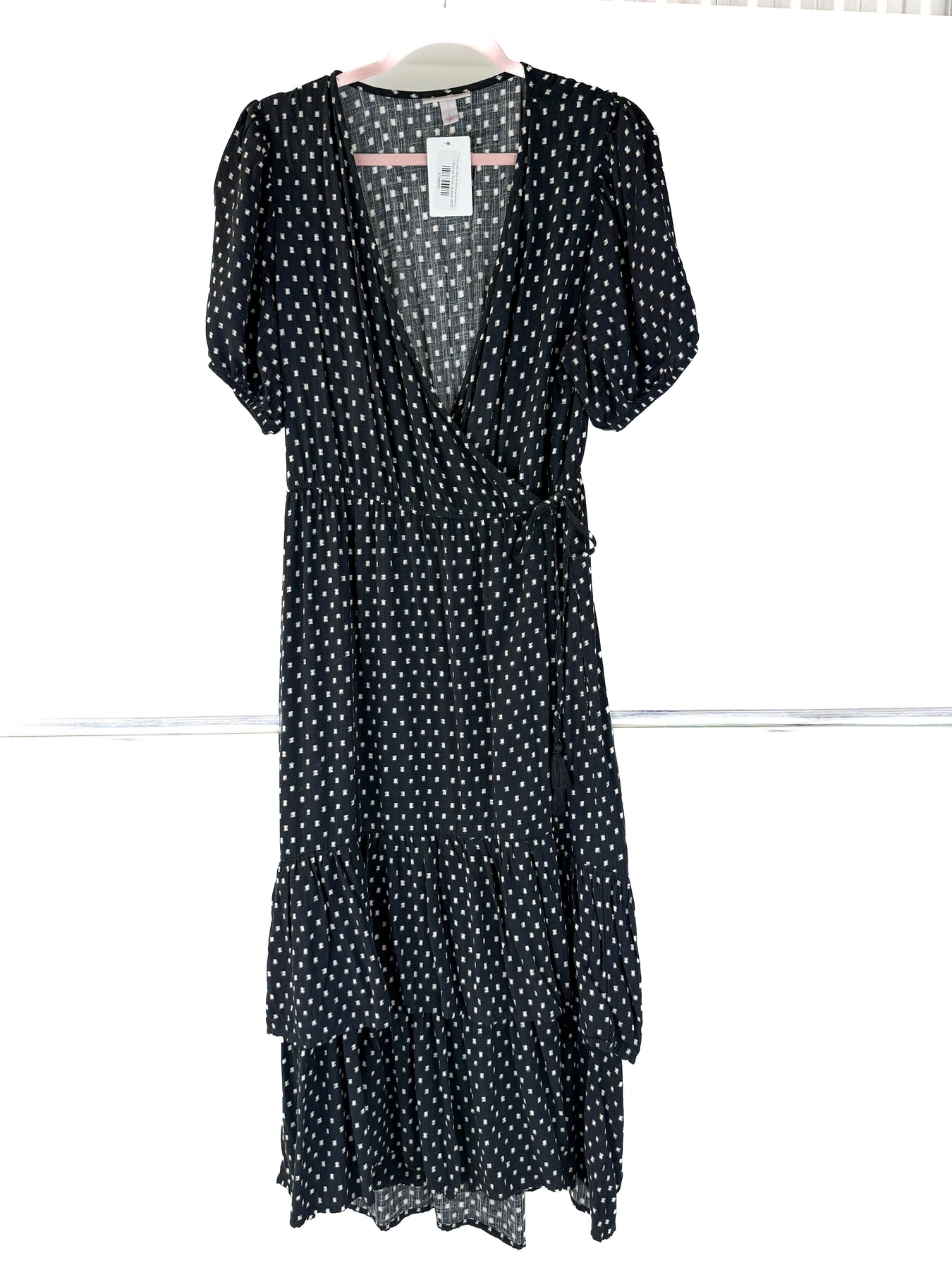 knox rose black printed wrap dress (L) – Well-Dressed