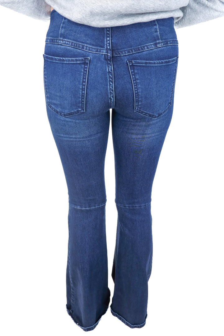 Free people dark wash flare jeans (26; retail $98)