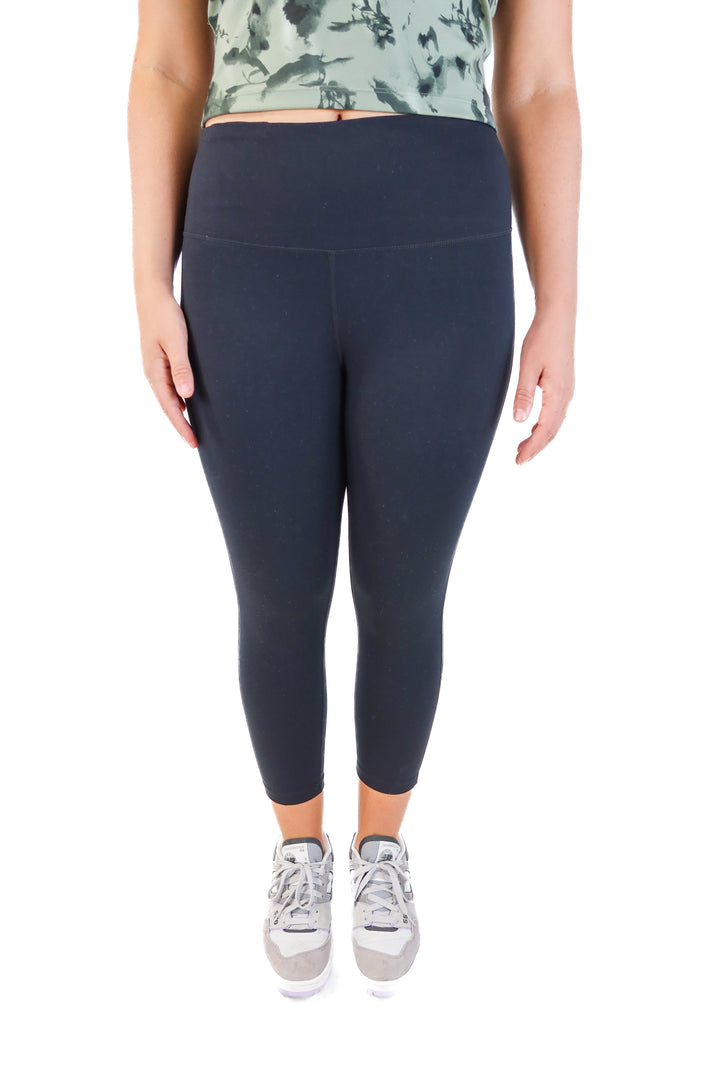 Zella black leggings (M; retails for $59)