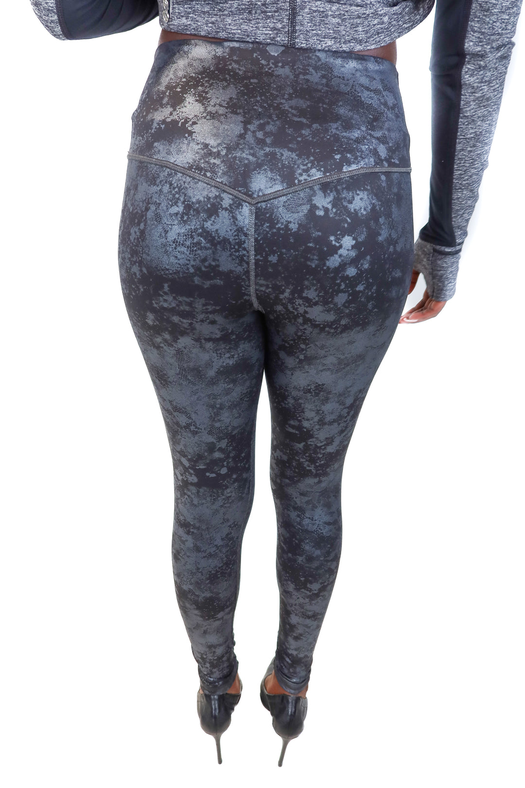 Athleta Black/Shimmery Grey Lace Print Leggings (XS)