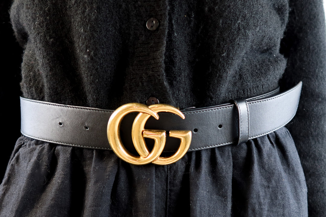Gucci belt in black/gold (retail $550)