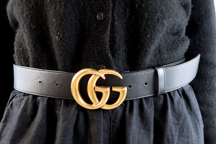 Gucci belt in black/gold (retail $550)