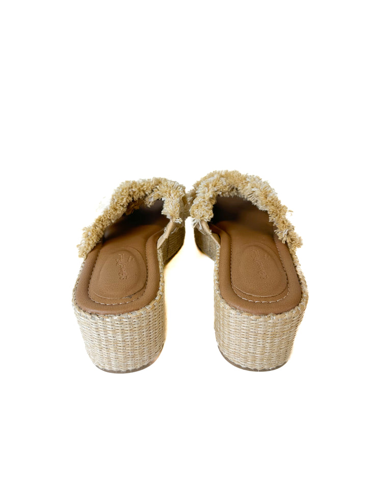 Universal Thread Raffia Platform Sandals NWOT (7)