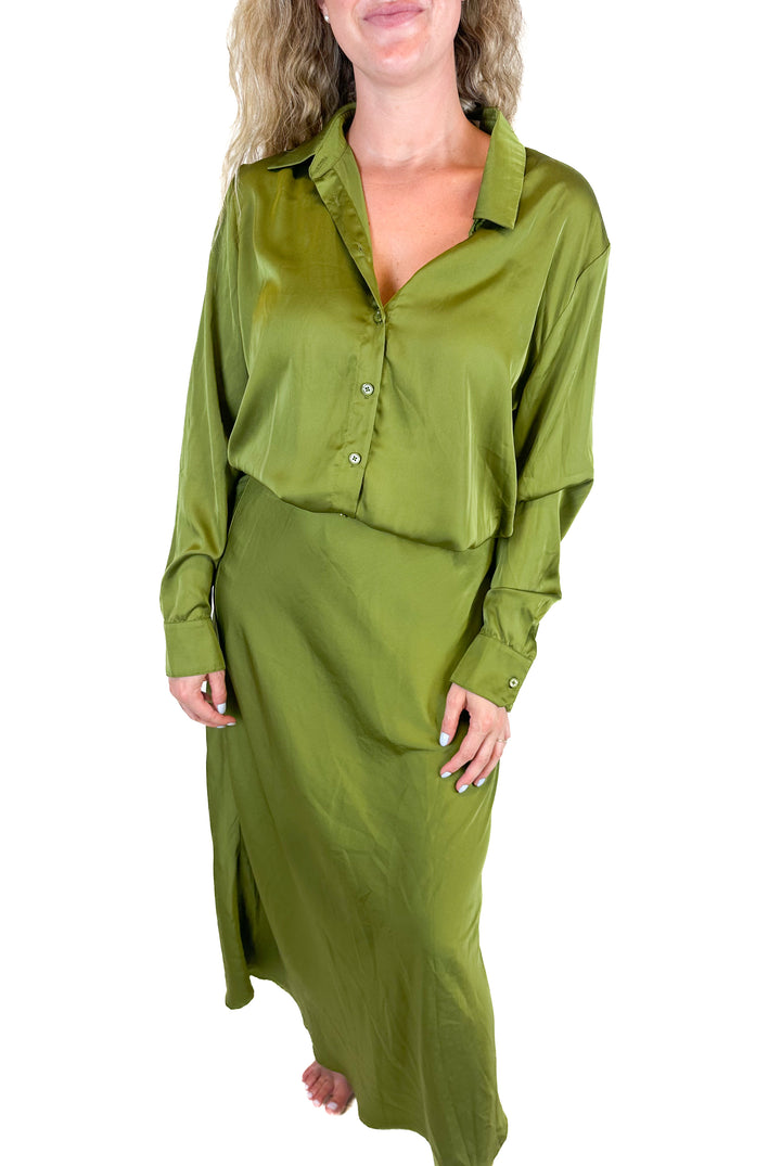 Petal & Pup Narissa Satin Shirt & Skirt Set NWT (L; retail $118)