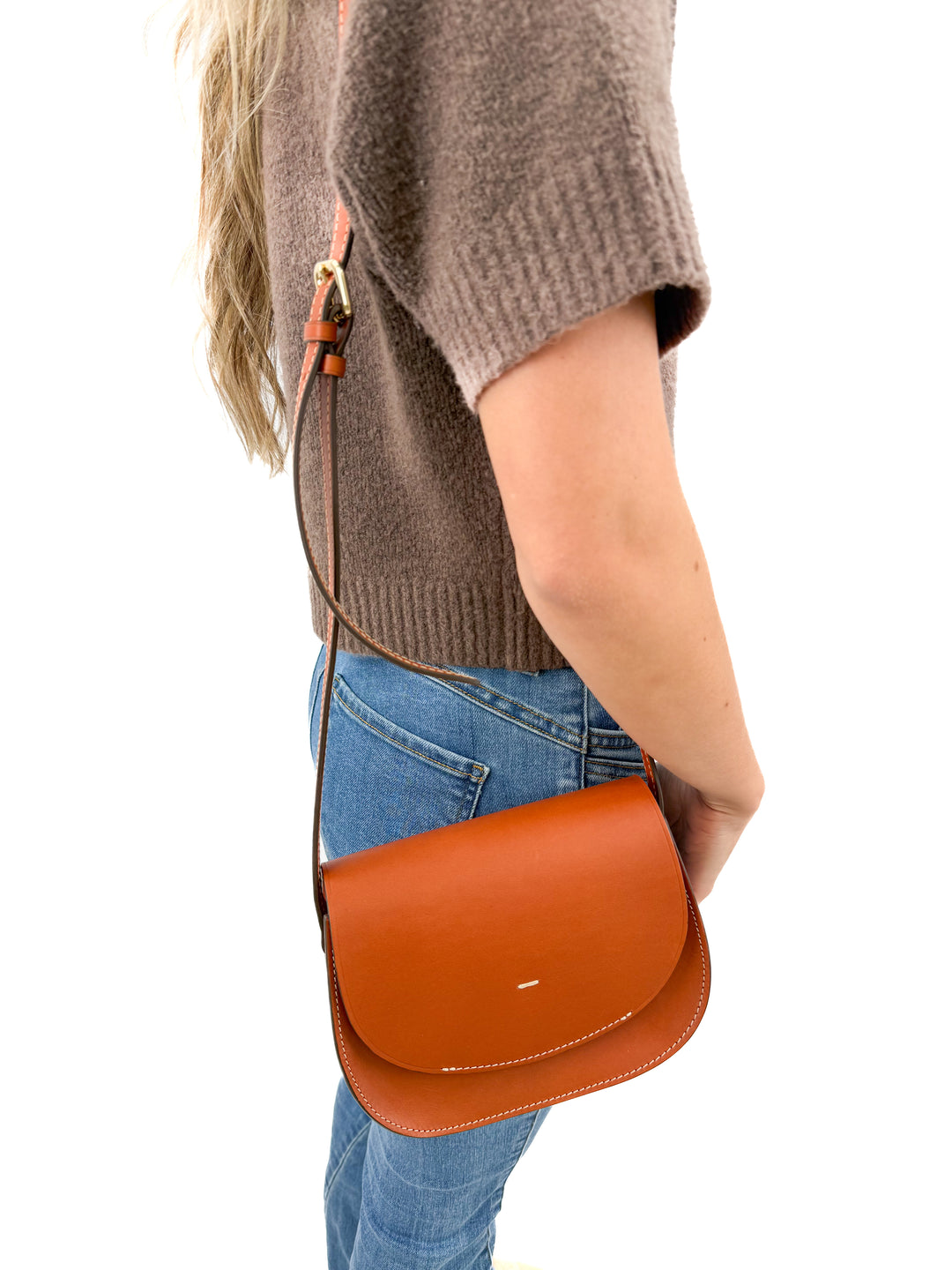 AUCTION linjer brown mini saddle crossbody purse- ends 11/11 at 8pm CT
