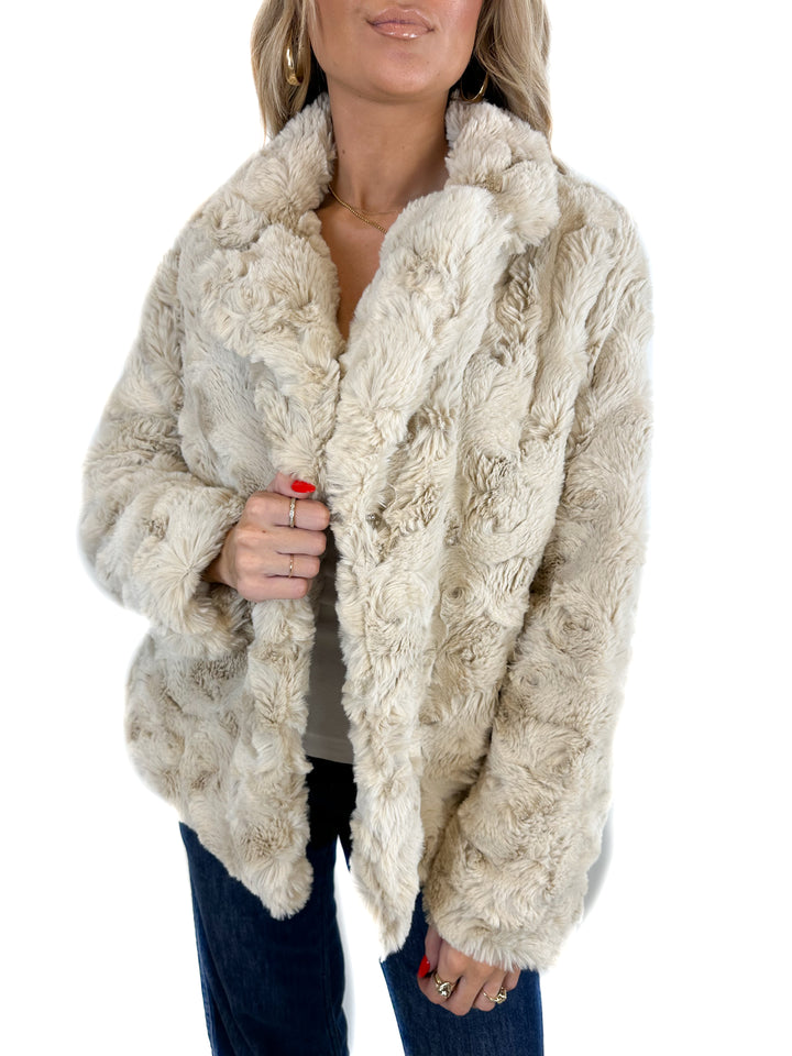 Windsor Faux Fur Jacket NWT (M)