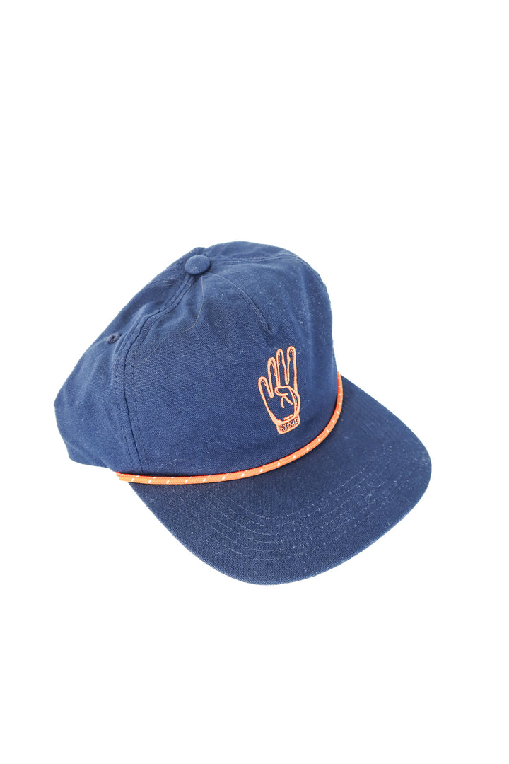 fours up rope hat NWT