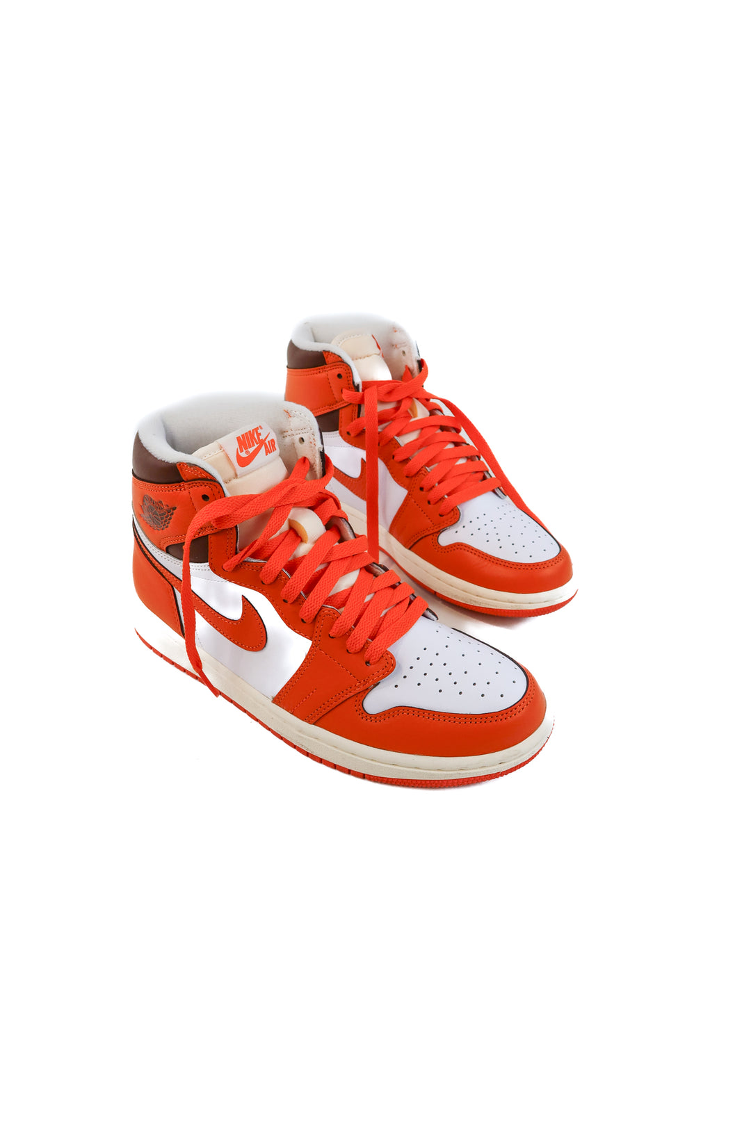 Nike air Jordan hi-top sneakers NWOT (8.5; retail $125)