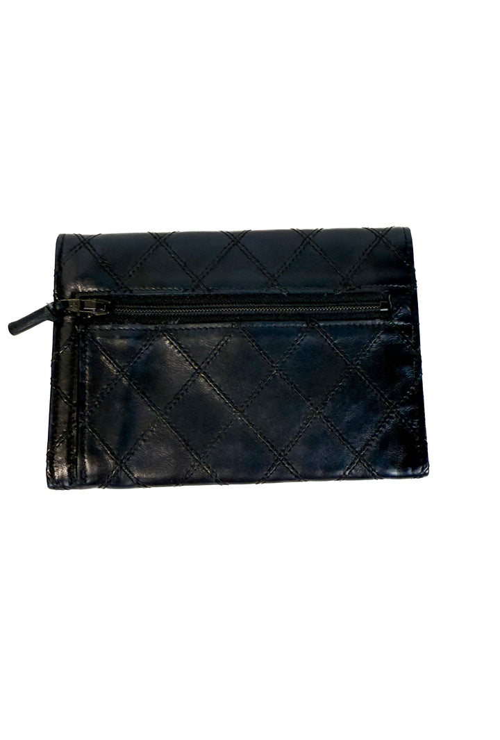 SOLD Chanel Vintage Diamond-Stitched Envelope Flap Leather Wallet