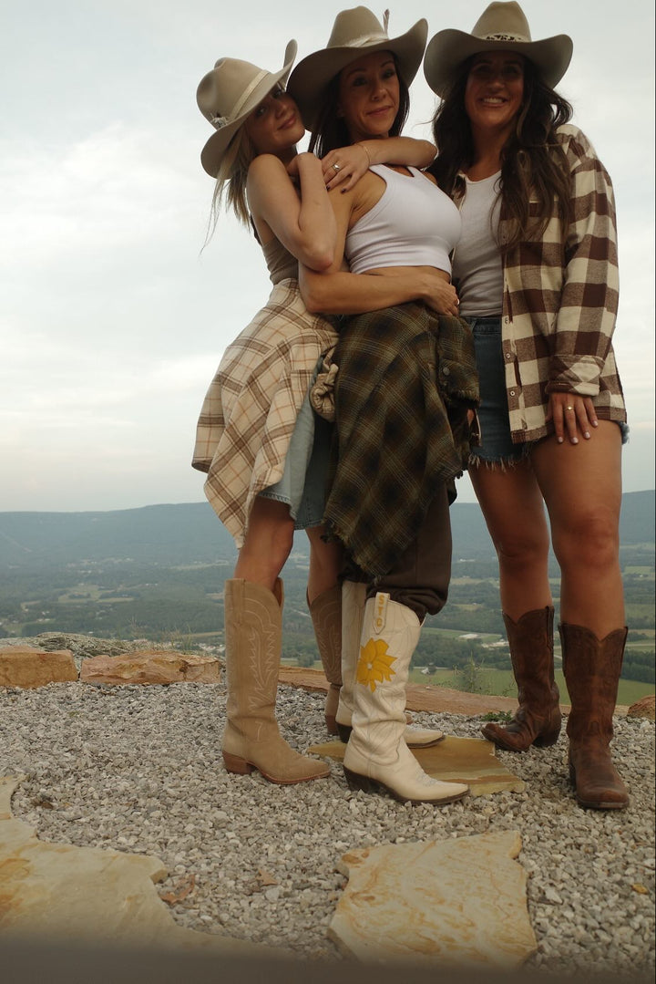 kittenish tan plaid flannel jacket (s)