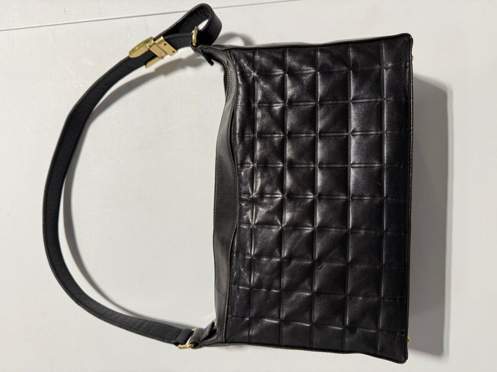 SOLD: Chanel Chocolate Bar CC Shoulder Bag in Black (vintage)
