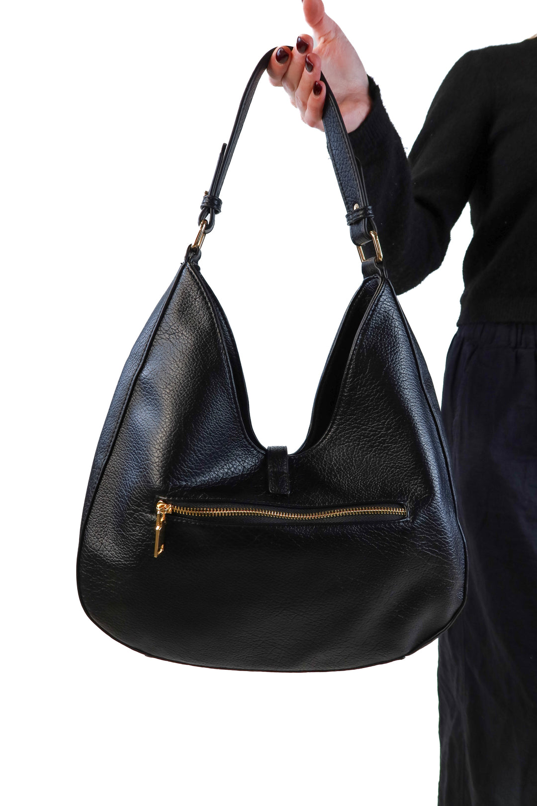 Moda luxe black studded shoulder bag NWOT (retail $90)