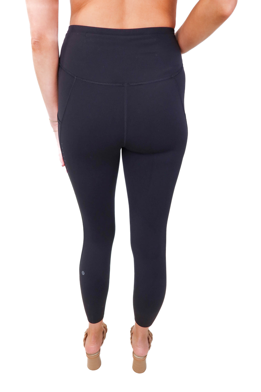 Lululemon Black Side Pocket Leggings (6)