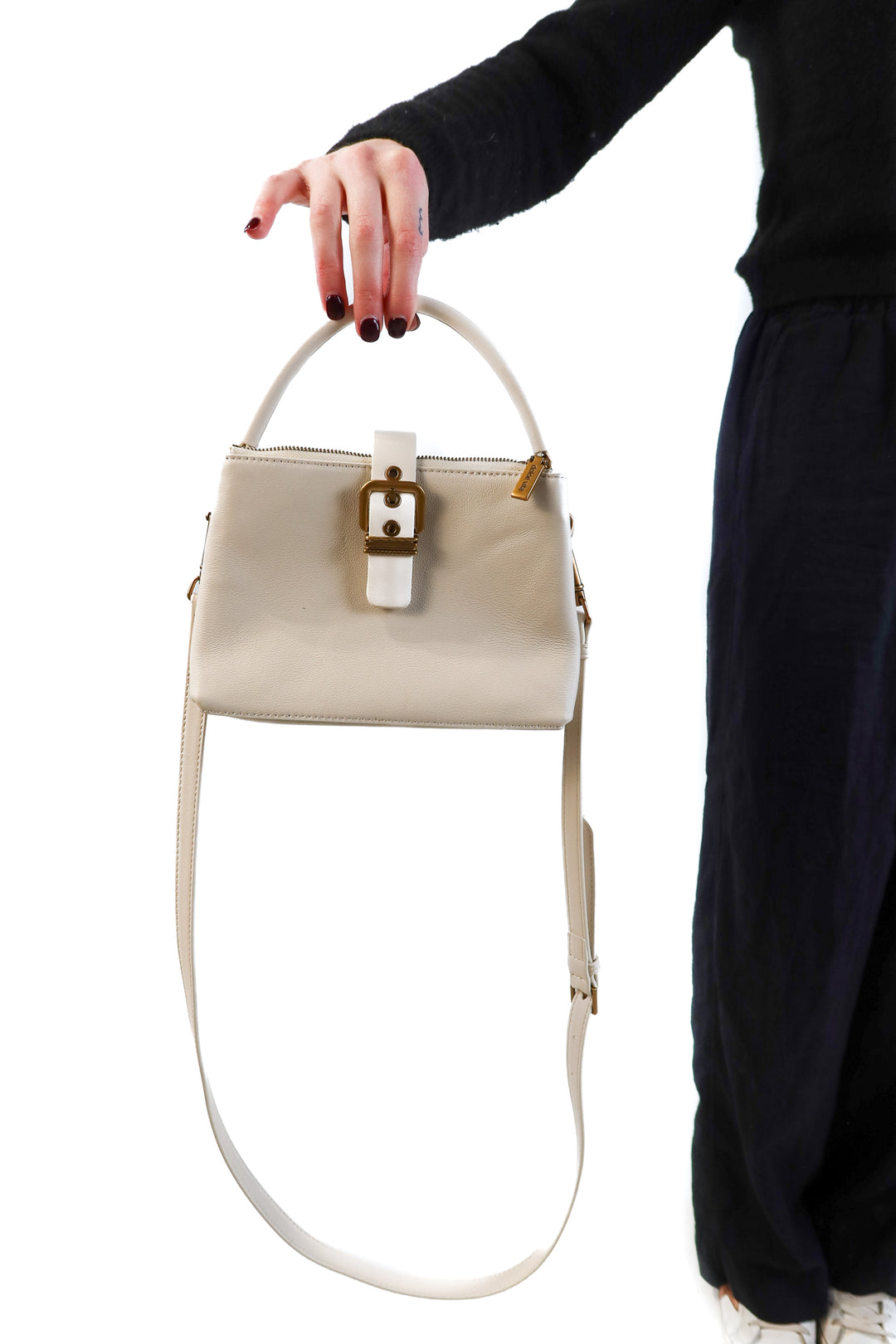 Dolce vita cream/gold purse (retail $198)