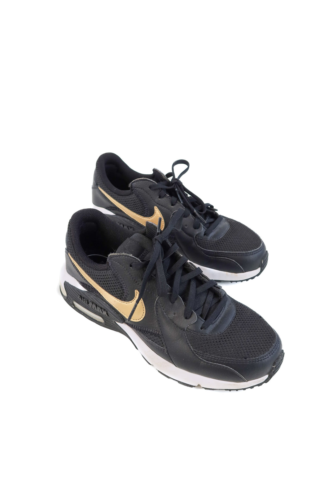 Nike airmax black/gold sneakers (8.5; retails for $140)