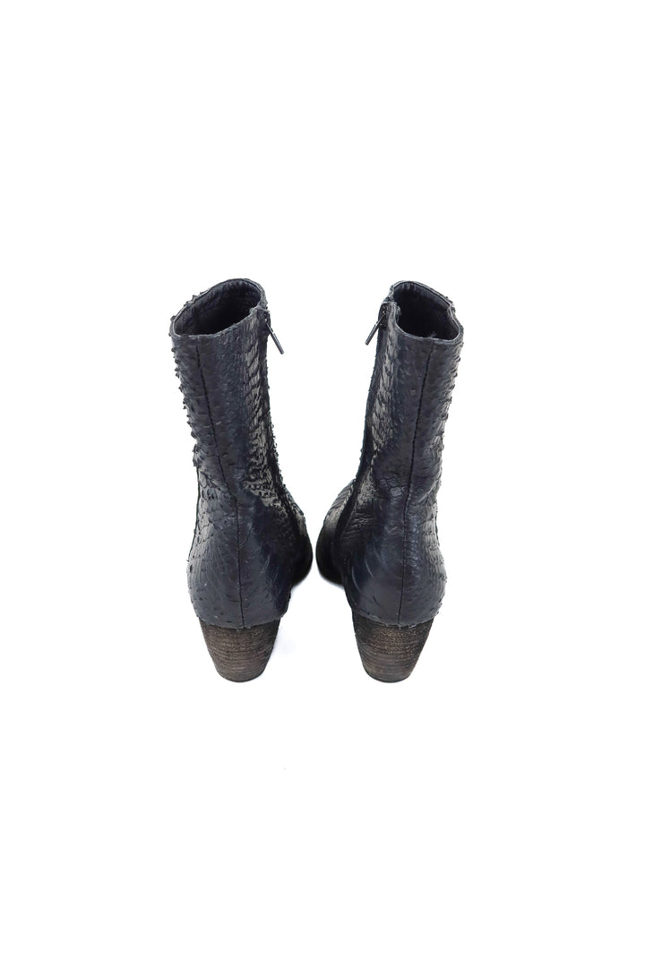 matisse black snakeskin booties (9.5; retail $205)