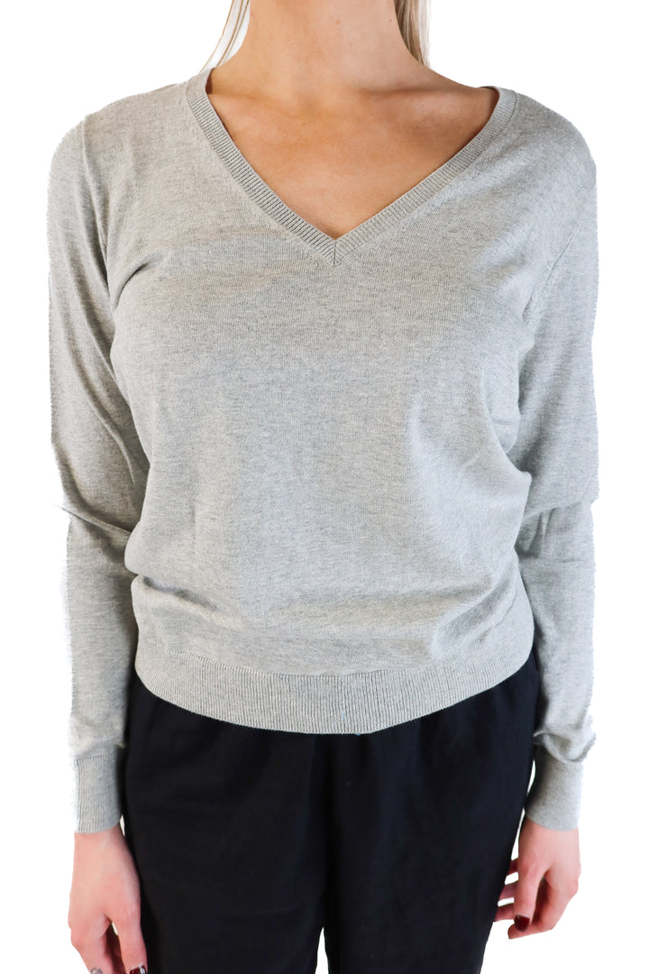 J.crew grey v-neck sweater NWT (M)
