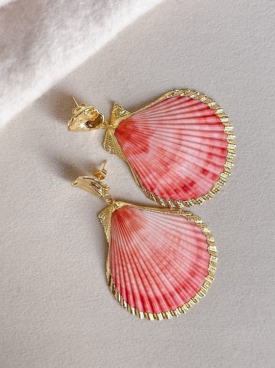 Easton Elle pink shell earrings