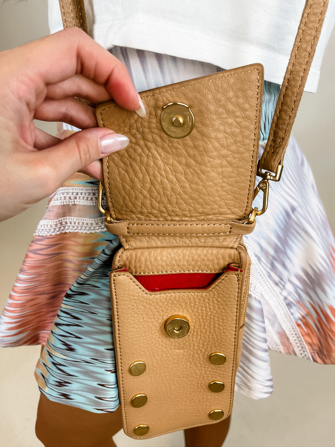 Hammit VIP Mobile Leather Bag NWOT (retail $275)