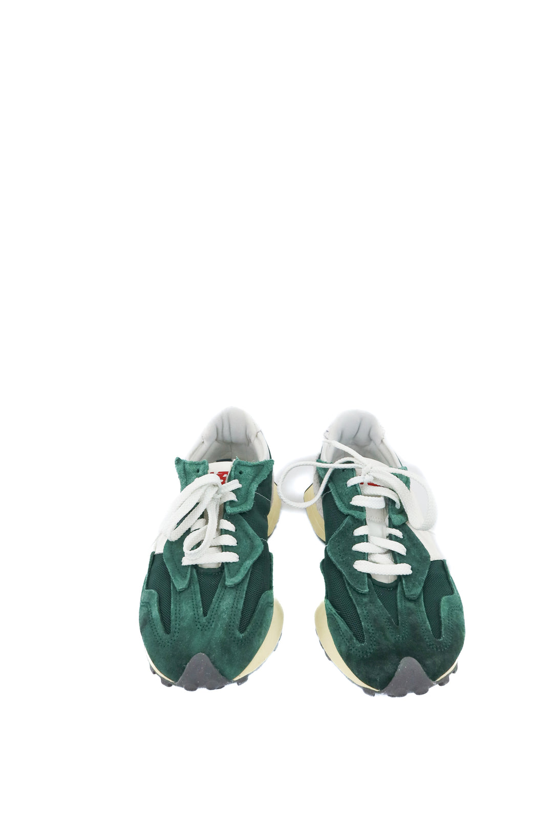 new balance green sneaker (9.5)