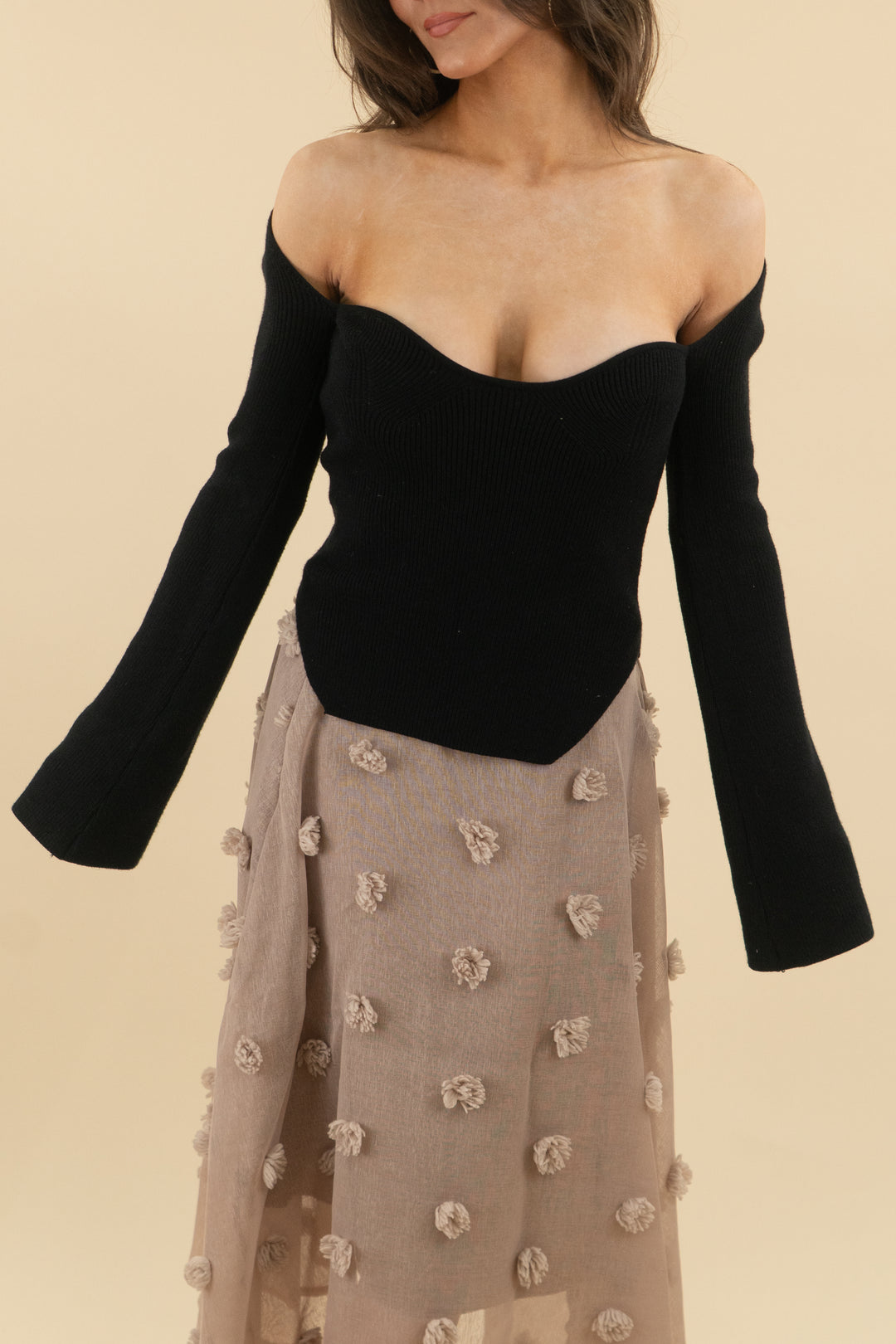 black ribbed scoop neck long sleeve top (s; retail $49)