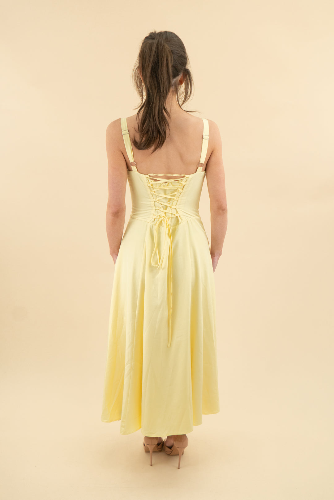 glnege butter yellow corset midi dress nwt (s; retail $69)