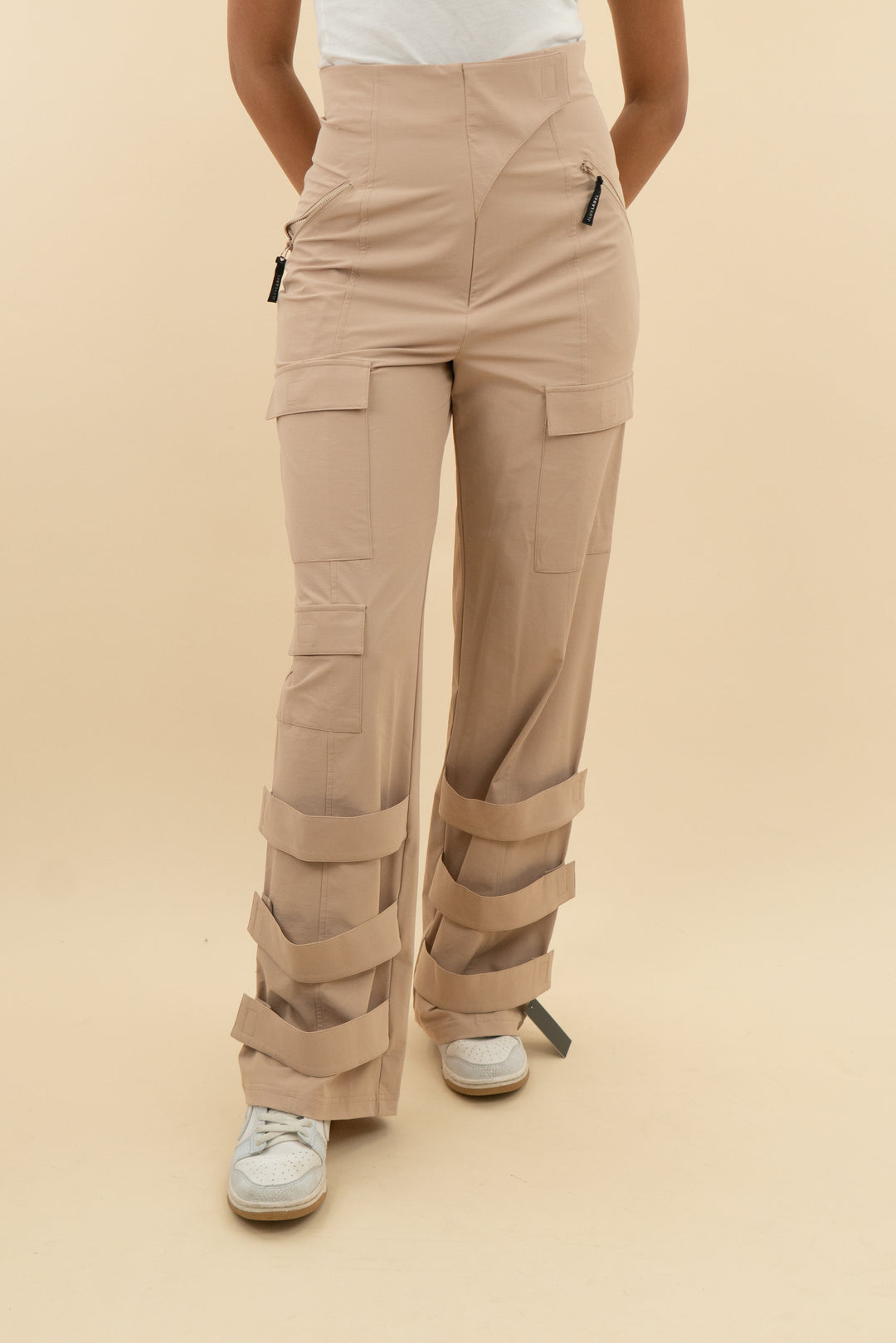 jluxlabel nude cargo trouser nwt (m; retail $85)