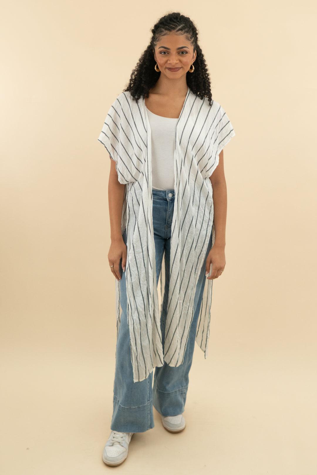 dokotoo white black stripe cover up (os: retail $29)