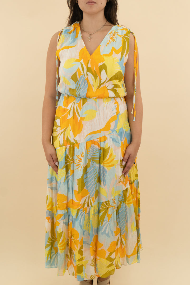 1 state blue and orange patterned maxi dress (l: retail $99)