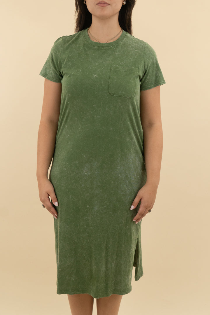 time and tru olive green t shirt maxi dress (l; retail $25)